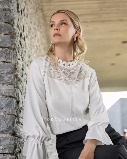Karola Elegant Blouse
