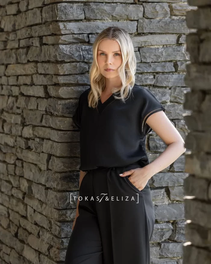 V-Neck Satin Blouse Bagnato